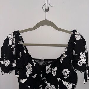 Floral Black and White Women's Top
